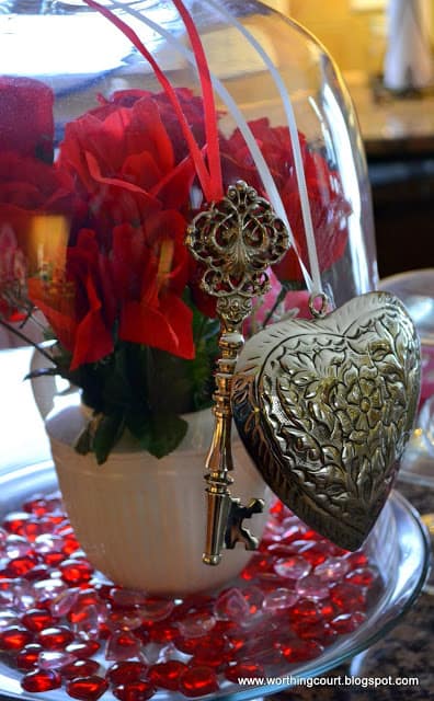 Worthing Court: Valentine's decorations
