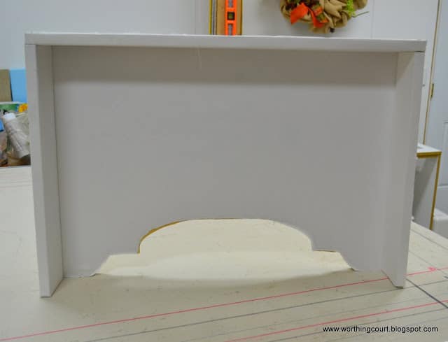 How to make an upholstered cornice via Worthing Court blog