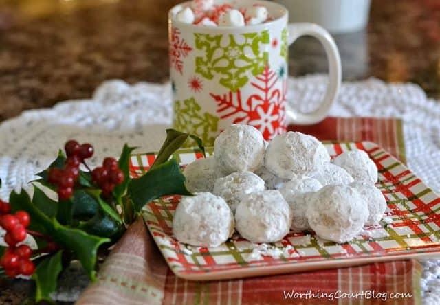 Christmas Cookie Recipe for Pecan Meltaway Balls.