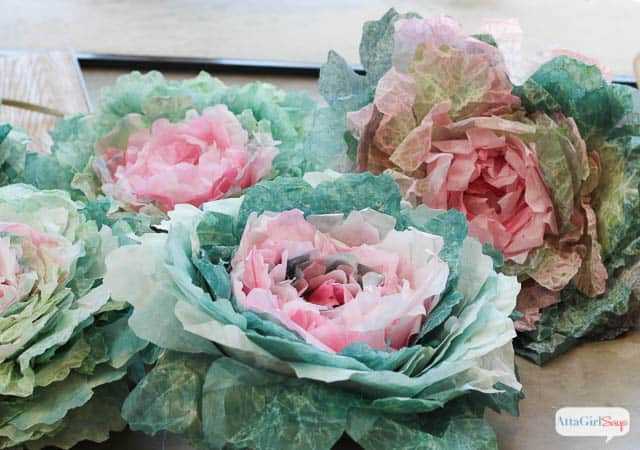 Fun craft - learn to make cabbages from coffee filters :: WorthingCourtBlog.com