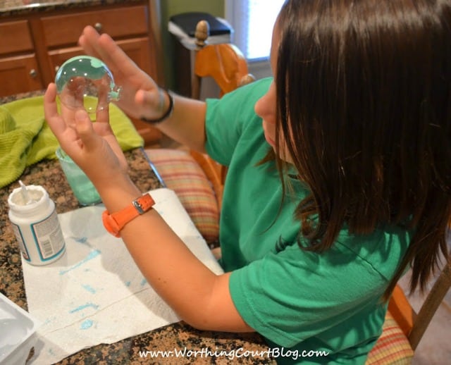 How to make glass fishing floats :: WorthingCourtBlog.com