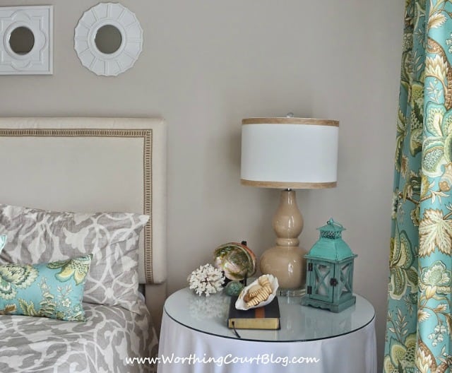 Bedroom decoating ideas - Neutral and shades of aqua