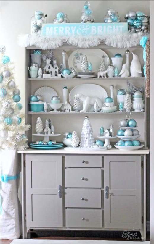 Pretty Christmas hutch