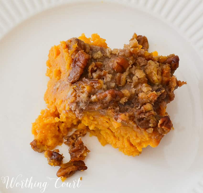 Crumbly topping on sweet potatos.
