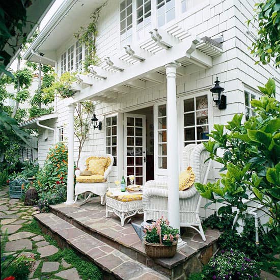 How To Decorate A Small Front Porch - Worthing Court