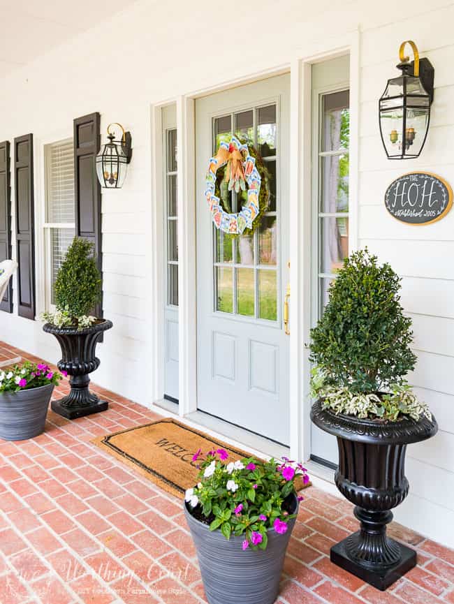Farmhouse style front porch and easy containers