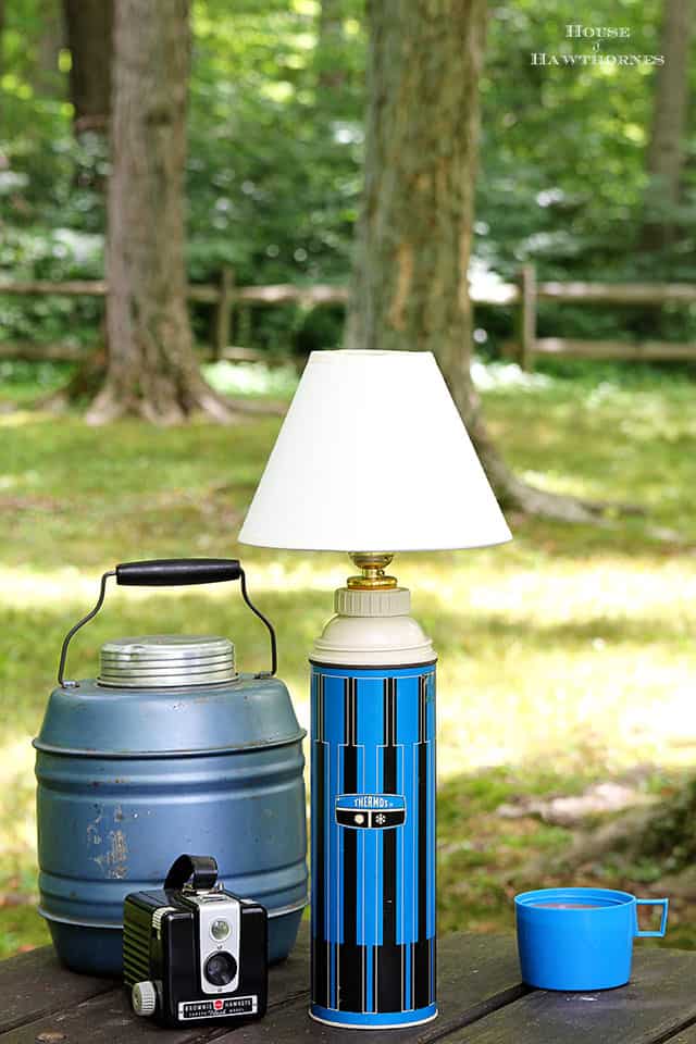 Turn a vintage thermos into an adorable lamp.
