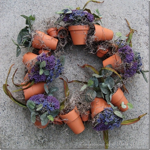 How to make a wreath using terra cotta pots with the pots forming a wreath.