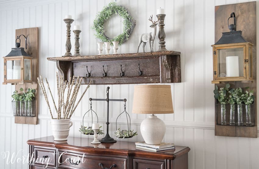 Winter sideboard decorations in a farmhouse dining room || Worthing Court