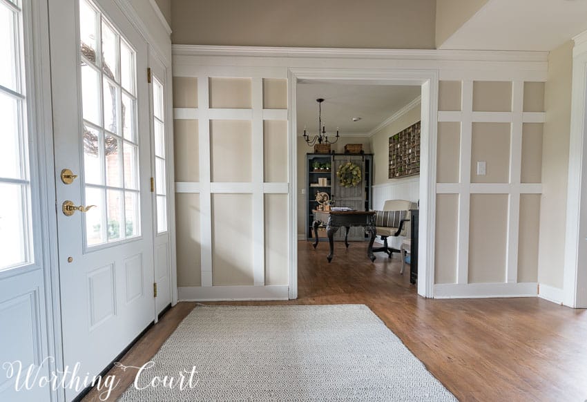 Farmhouse Style Makeover Plans For A Suburban Foyer || Worthing Court