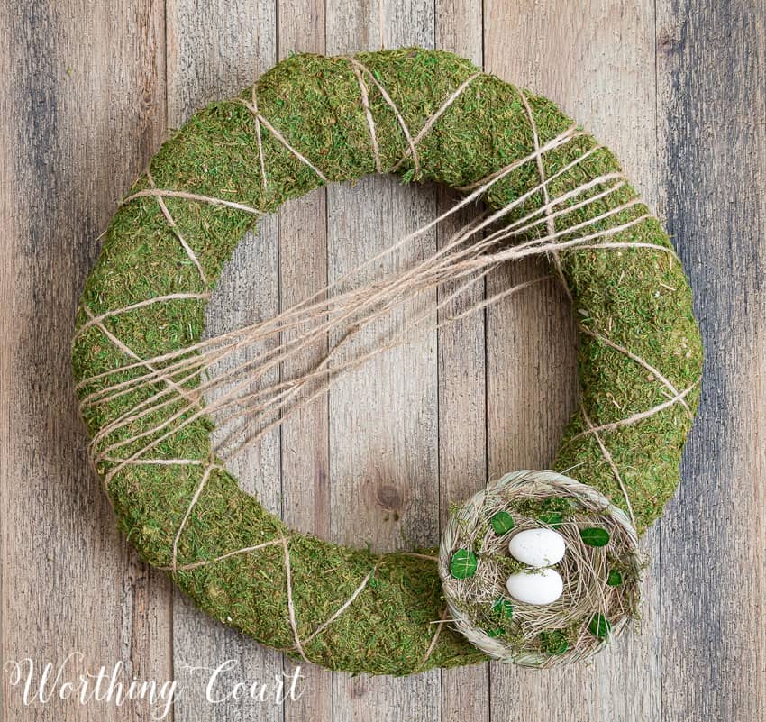 Step by step directions for how to make this easy moss covered wreath || Worthing Court