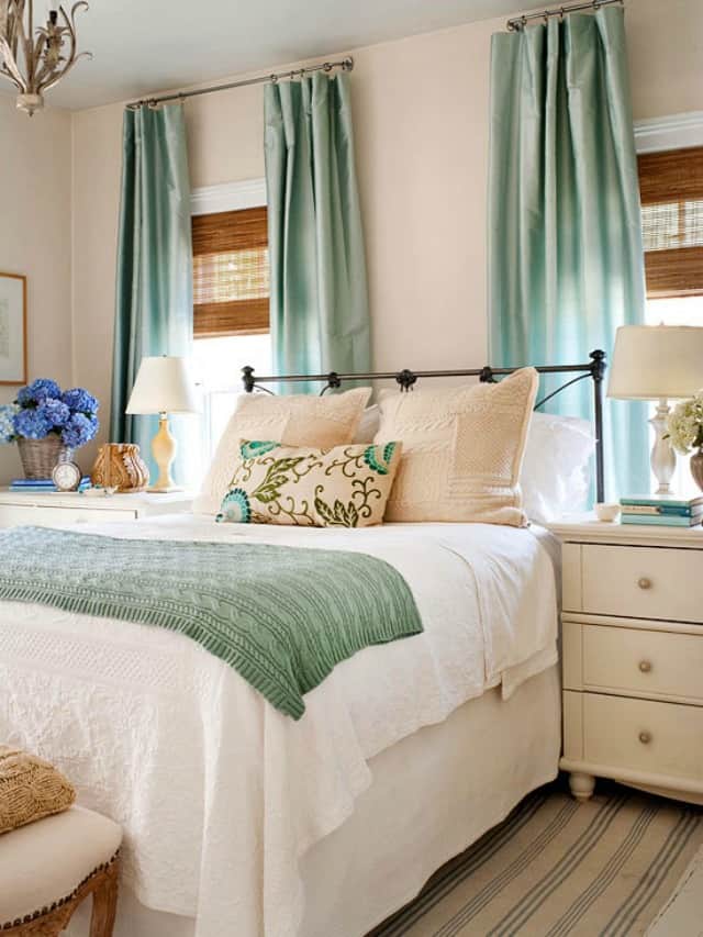 Loads of tips for how to organize, decorate and add style to a small bedroom. If you crave a bright and airy space, lightly colored walls are the way to go. Try adding bits of color here and there for interest.