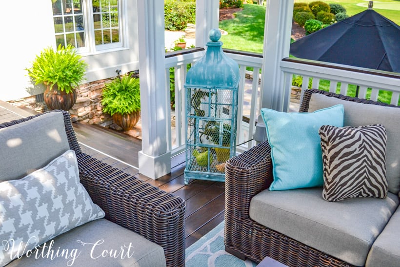 Beige and aqua deck furniture and decor.