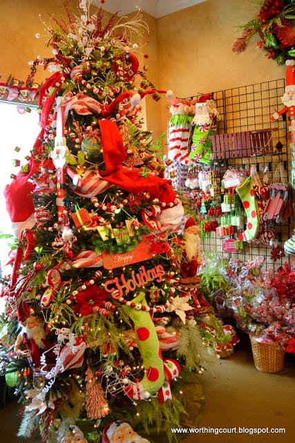 Christmas Decor via Worthing Court blog Christmas Decor via Worthing Court blog