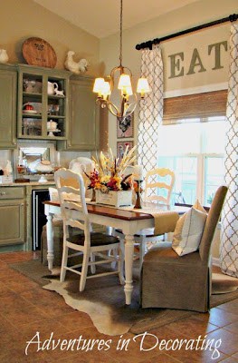 House Tour: House Snooping at Adventures in Decorating