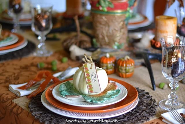 Worthing Court: Woodland Inspired Thanksgiving Tablescape