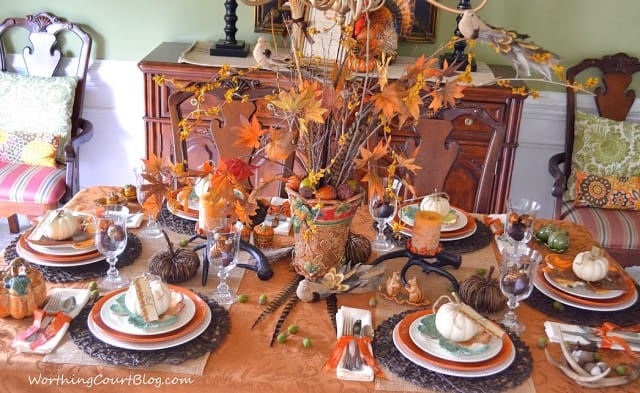 Worthing Court: Woodland Inspired Thanksgiving Tablescape