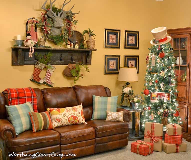 My Rustic Christmas Tree and Vintage Mantel