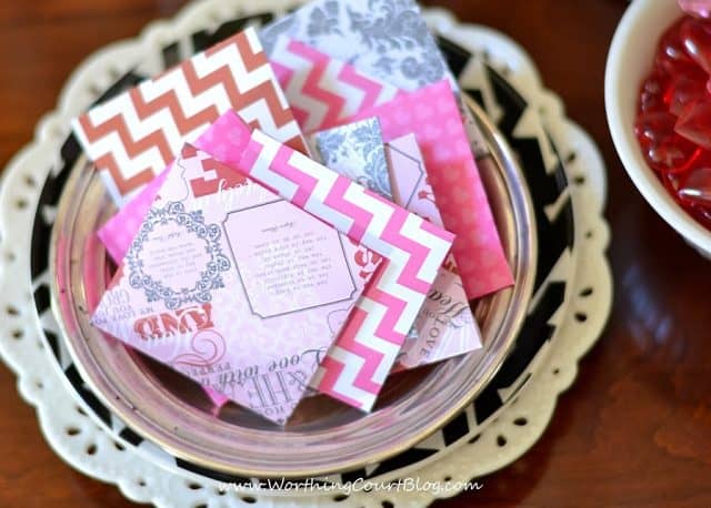 Mini Valentine's cards on a plate.