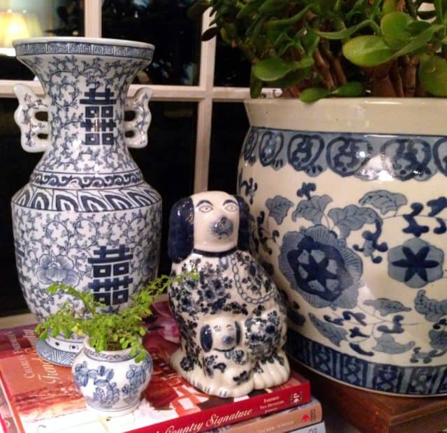 Blue and white pottery on the coffee table.