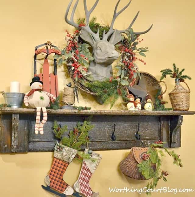 A room filled with rustic Christmas decorations.