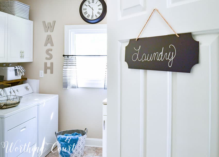 Chalkboard sign for the laundry room door.