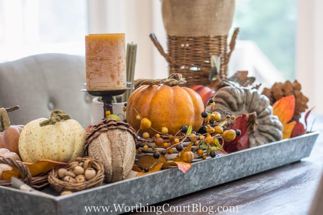 Farmhouse Fall Table vignette.