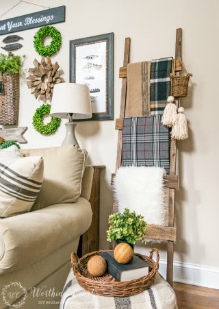 How To Make A Rustic Blanket Ladder For Under $20