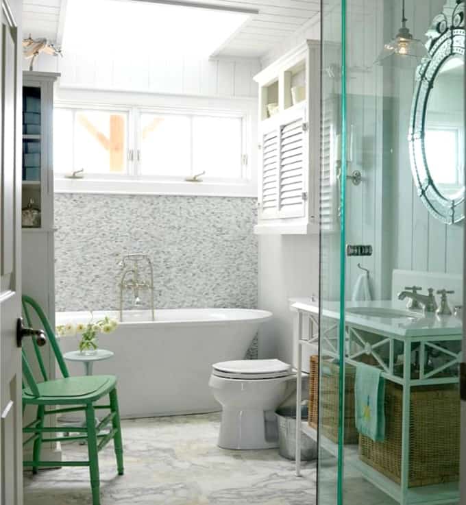 Spa-like style in a cottage bathroom.