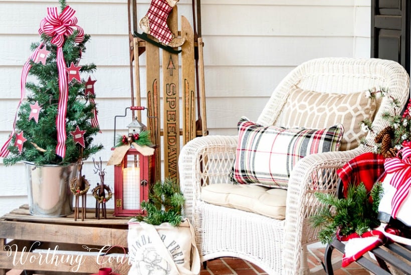 5 Secrets For Creating A Cozy Christmas Porch – Even When It’s Cold Outside