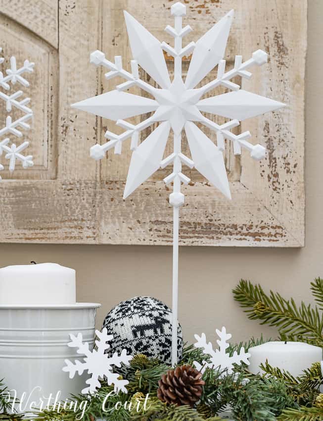 Easy to make snowflakes on a stick .