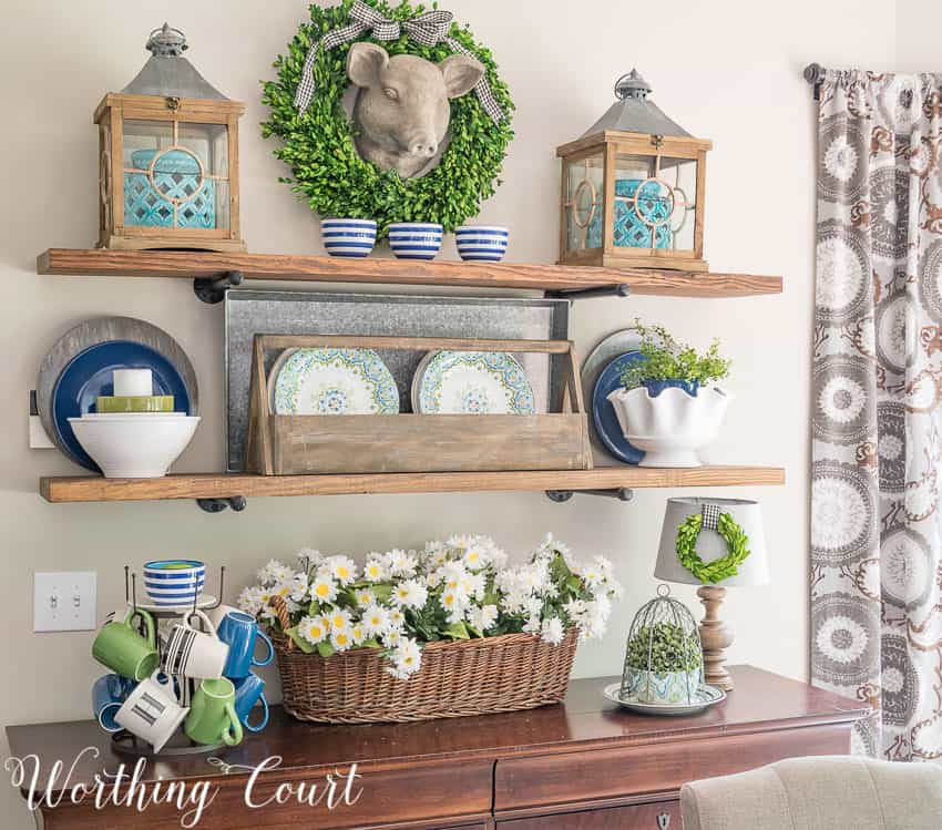 Summer decorative shelf decor