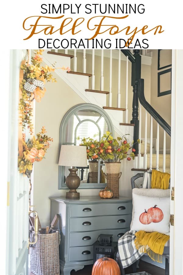 Fall foyer decorating ideas with traditional fall colors