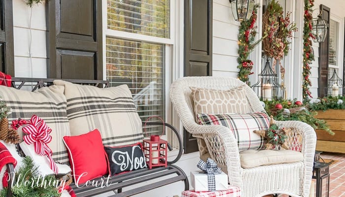 How To Decorate A Small Porch For Christmas