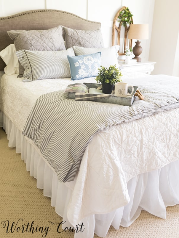 Fixer Upper farmhouse style bedding #fixerupper #bedding #farmhouse