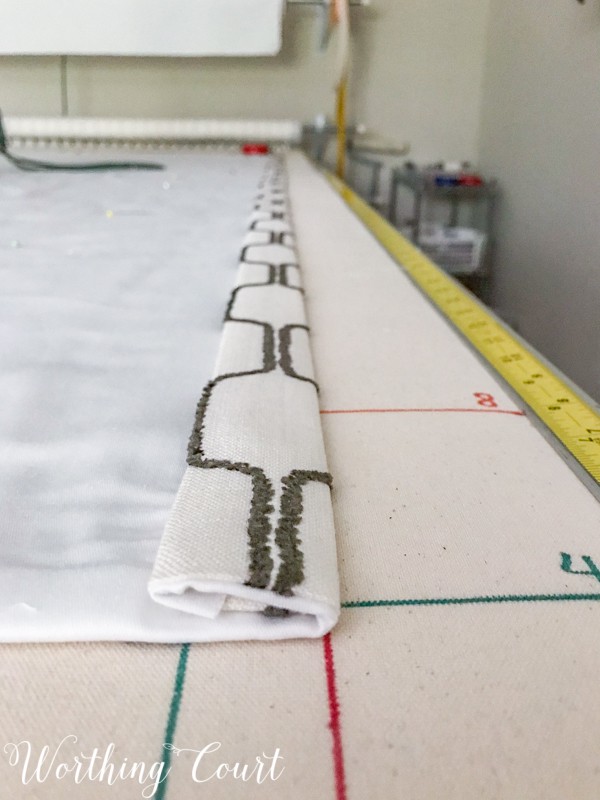 How To Make A Lined, Flat Drapes Just Like The Pros Do - It's Easy! How to prepare for side hems on drapery panels. #drapesforlivingroom #curtains #draperies #draperypanels #diydrapes #diycurtains #drapetechniques #drapesforslidingglassdoors #windowdrapes