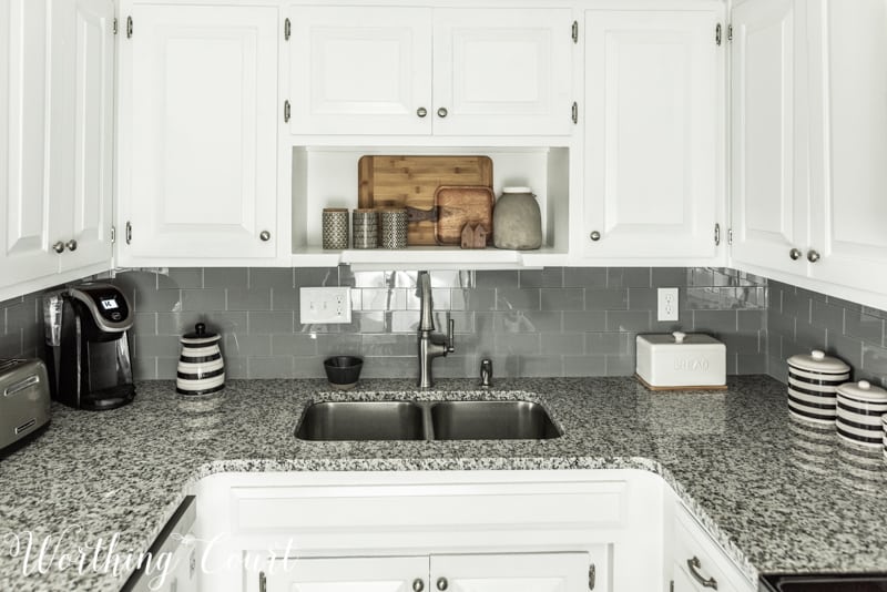 A grey backsplash in the kitchen.