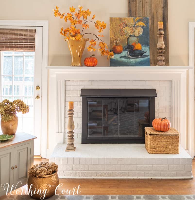 fall mantel decor