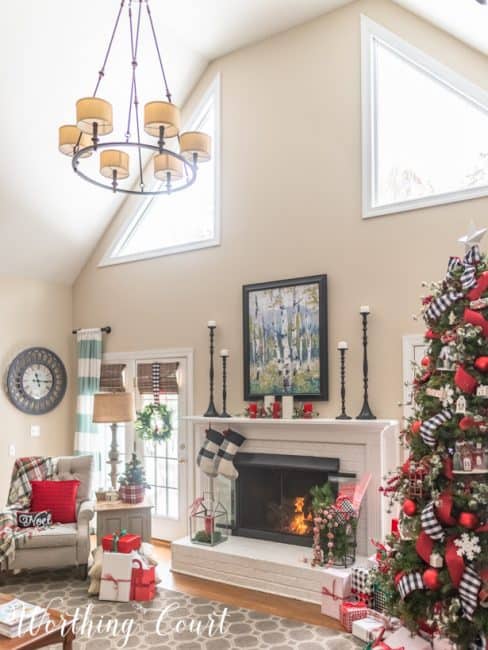 My Updated Traditional Christmas Family Room | Worthing Court
