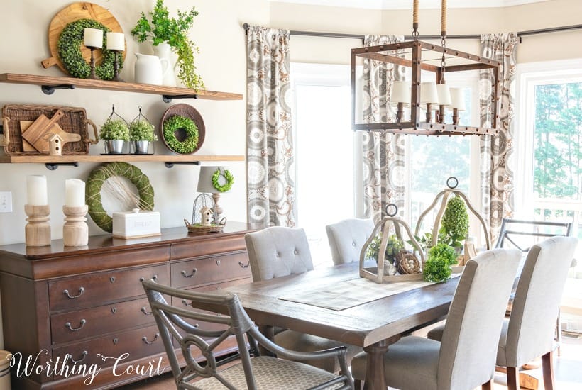 Spring decorating ideas for shelves with natural decor