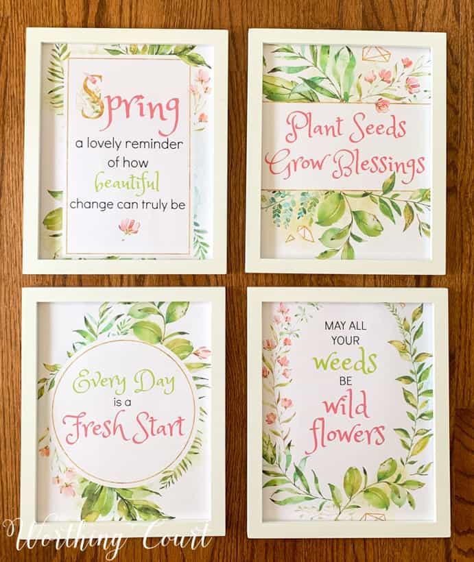 A set of 4 free spring floral printables.