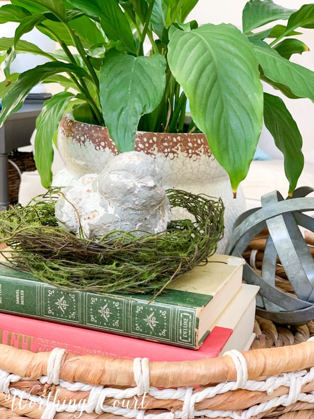 Spring vignette in a woven tray.