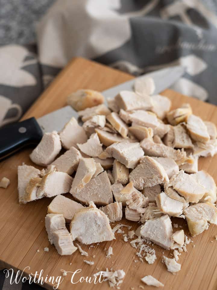 coarsely chopped cooked chicken breasts