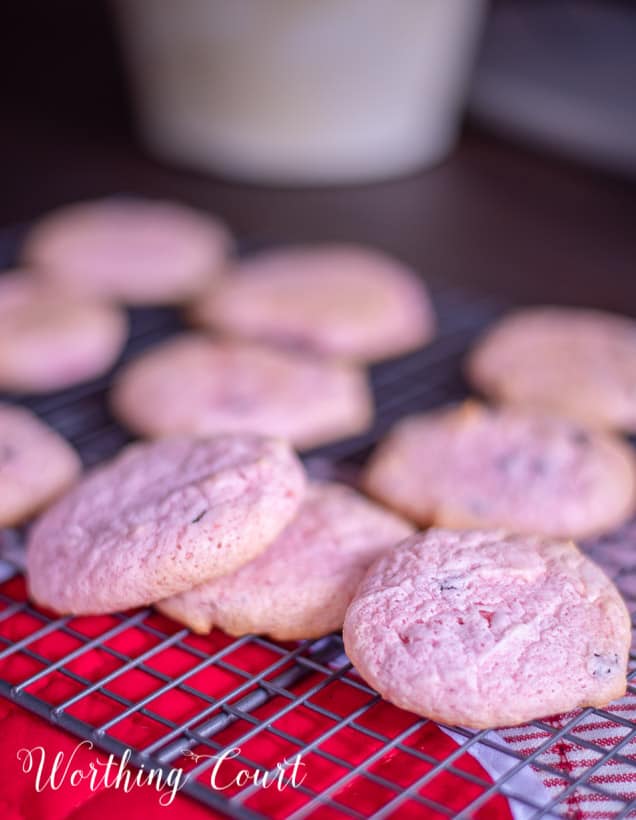 strawberry cookies on a cooling rack