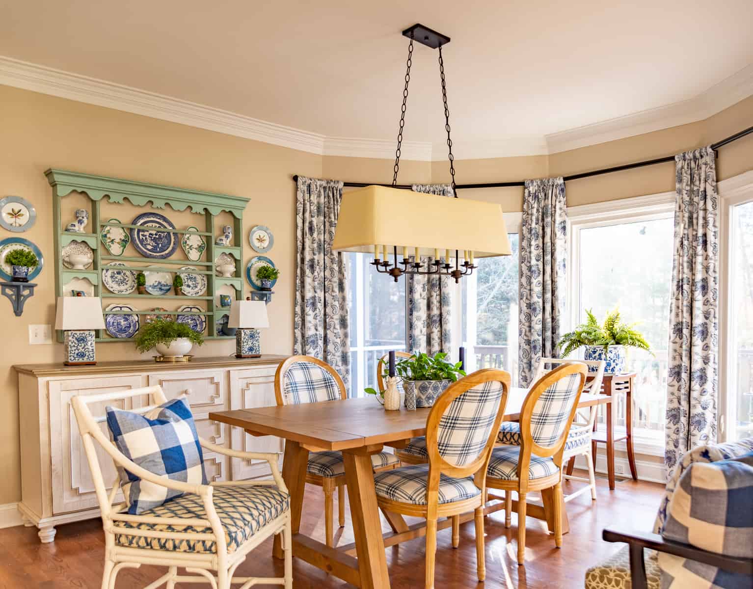 yellow beige room