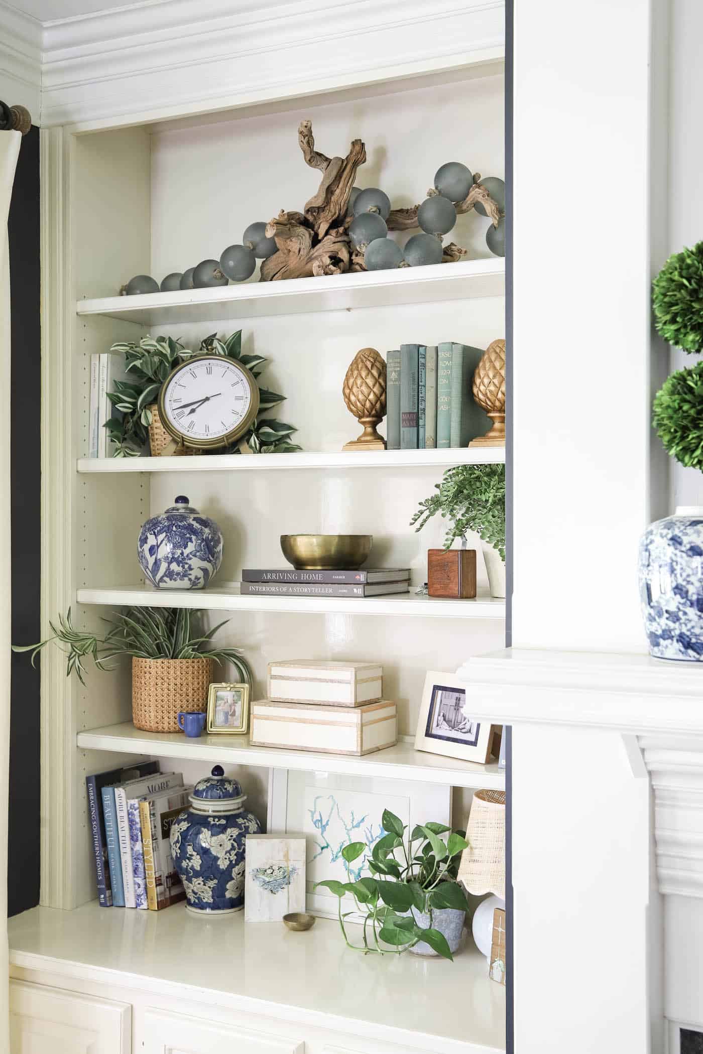 Bookshelf Styling