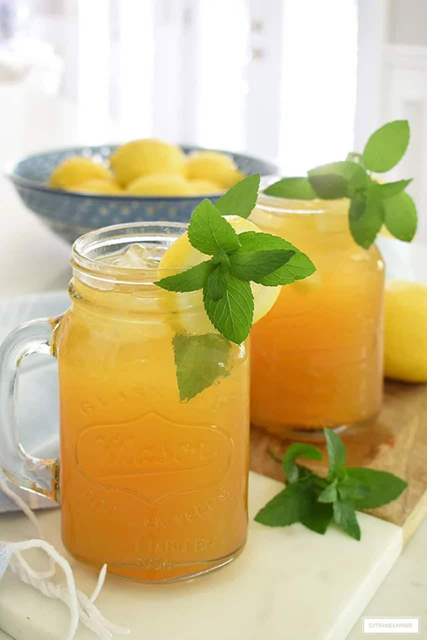 sweet tea with lemon