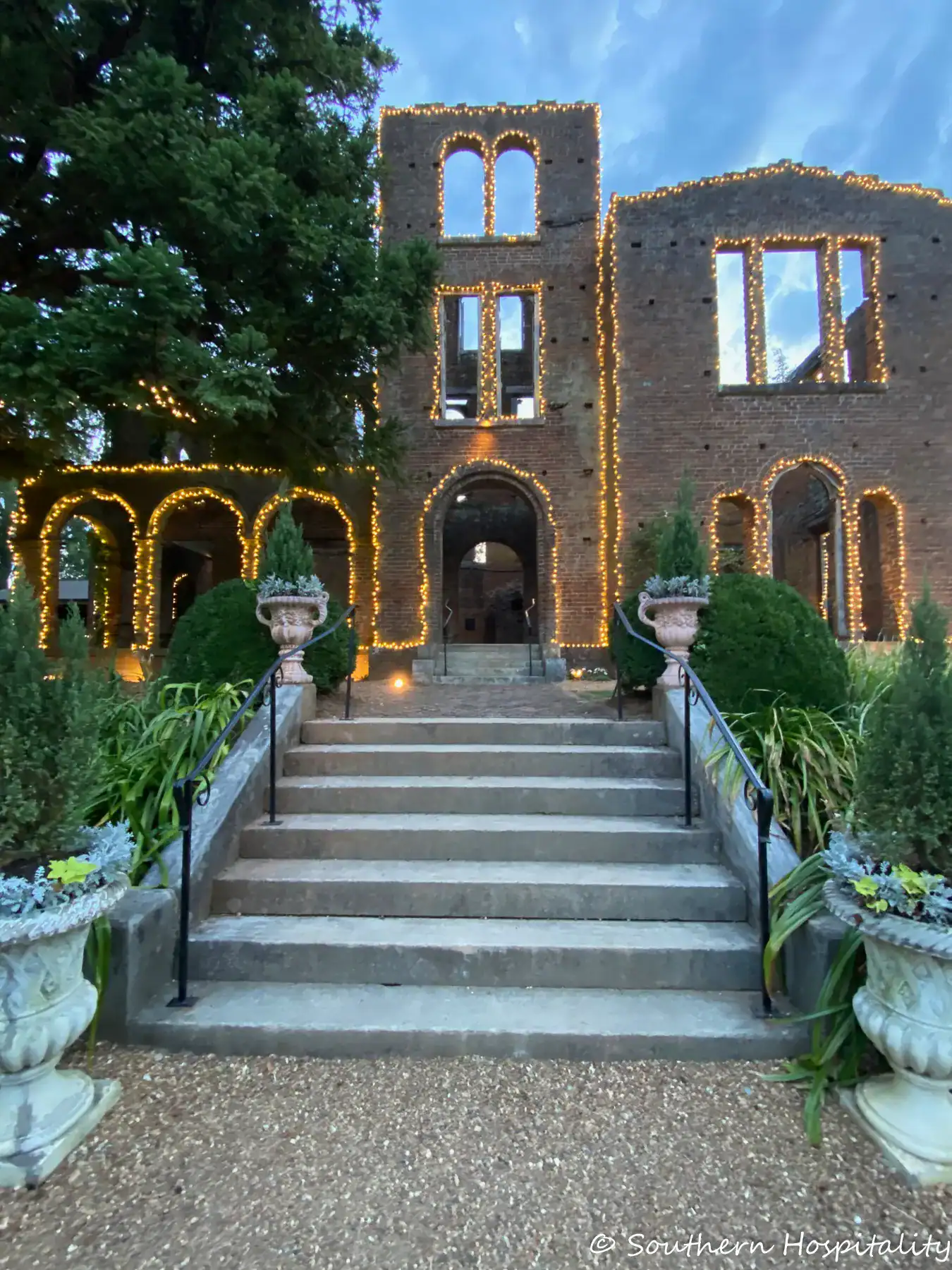 Barnsley Gardens