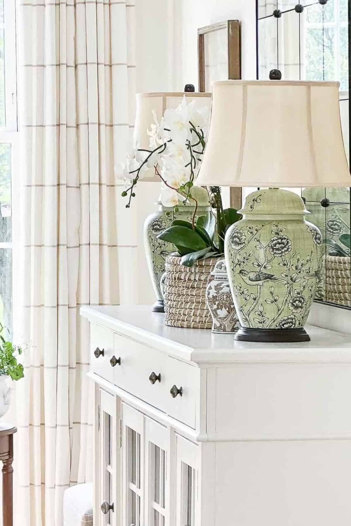 How to Decorate Flat Surfaces