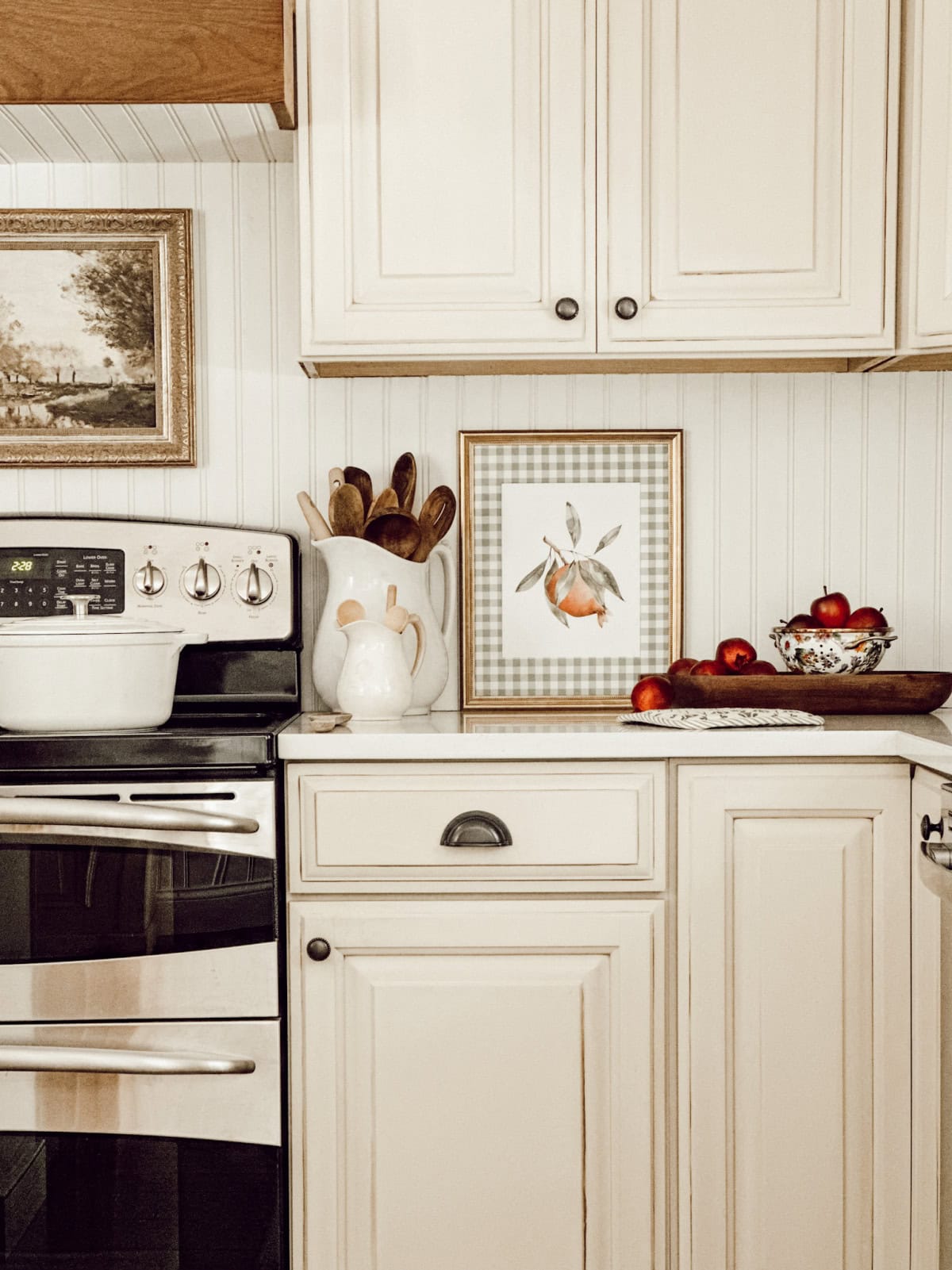 fall vignette on a kitchen countertop